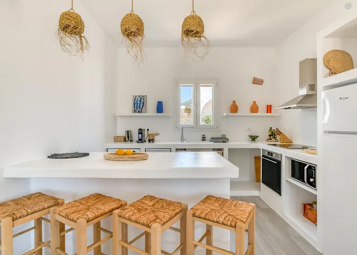 Paros Spiti Mataki * Alikí