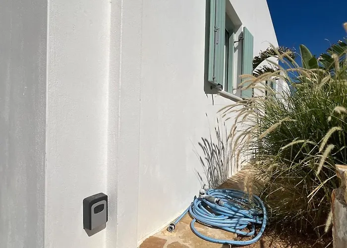 Paros Spiti Mataki * Aliki (Paros)